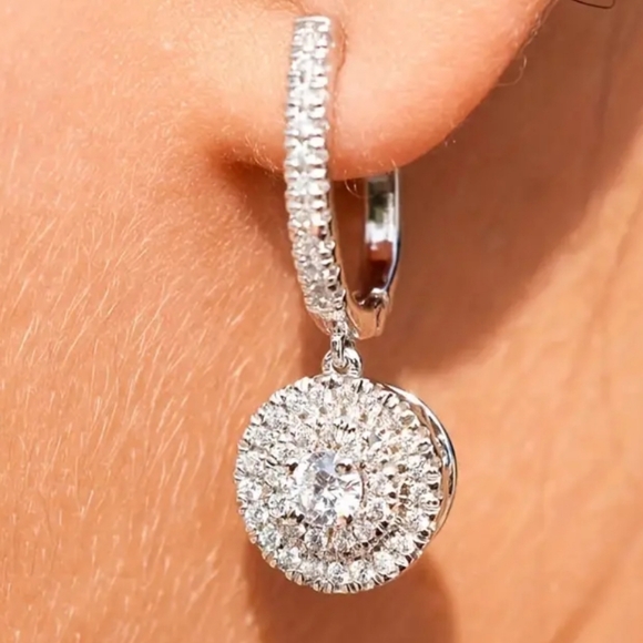 Gold plated diamond Earrings - Picture 3 of 5